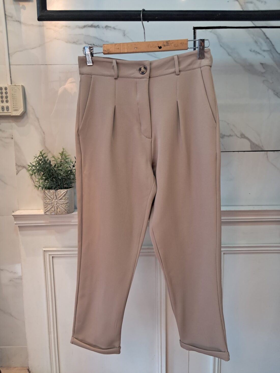 PANTALON ZUCHIC BASICO