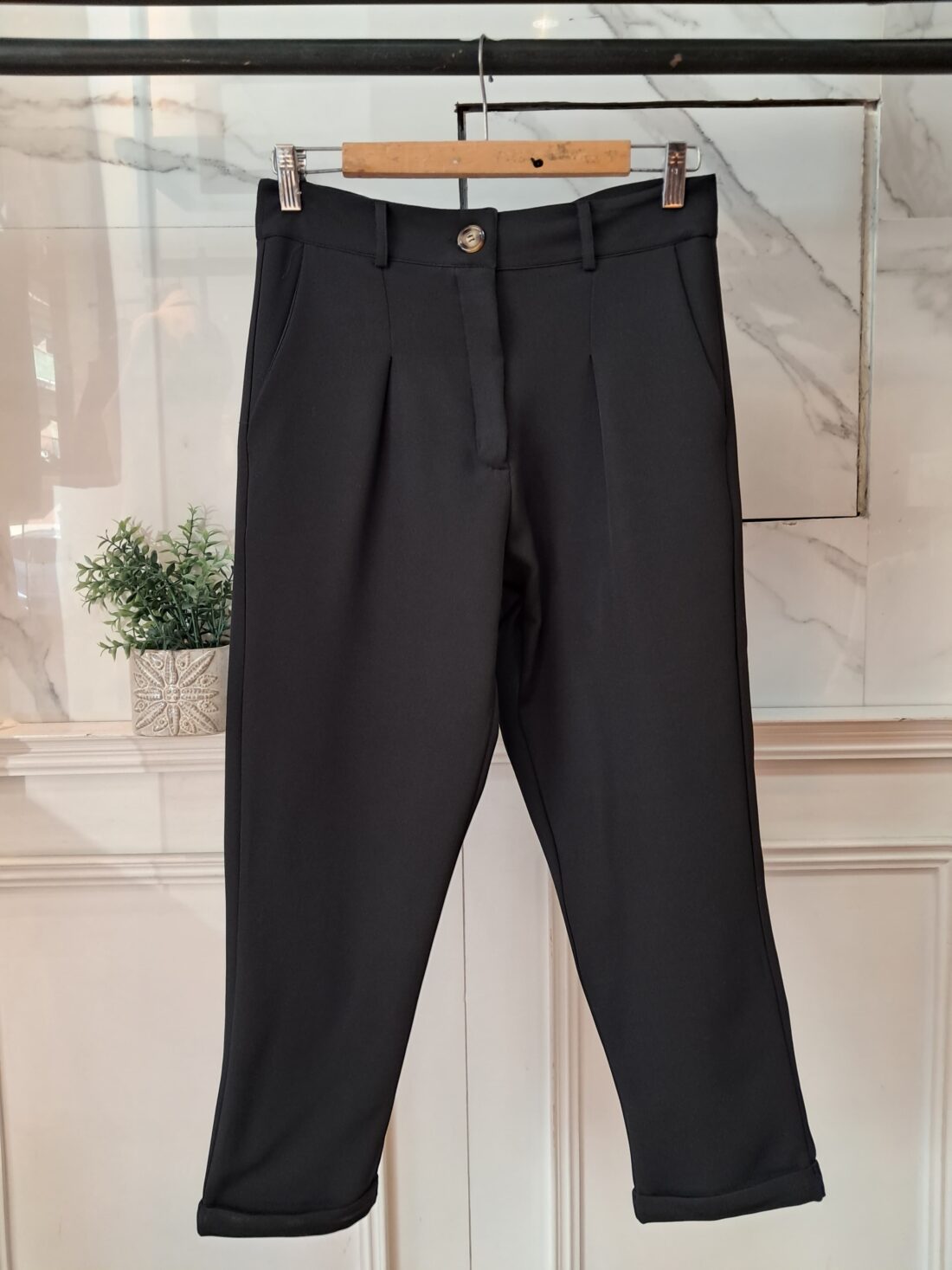 PANTALON ZUCHIC BASICO