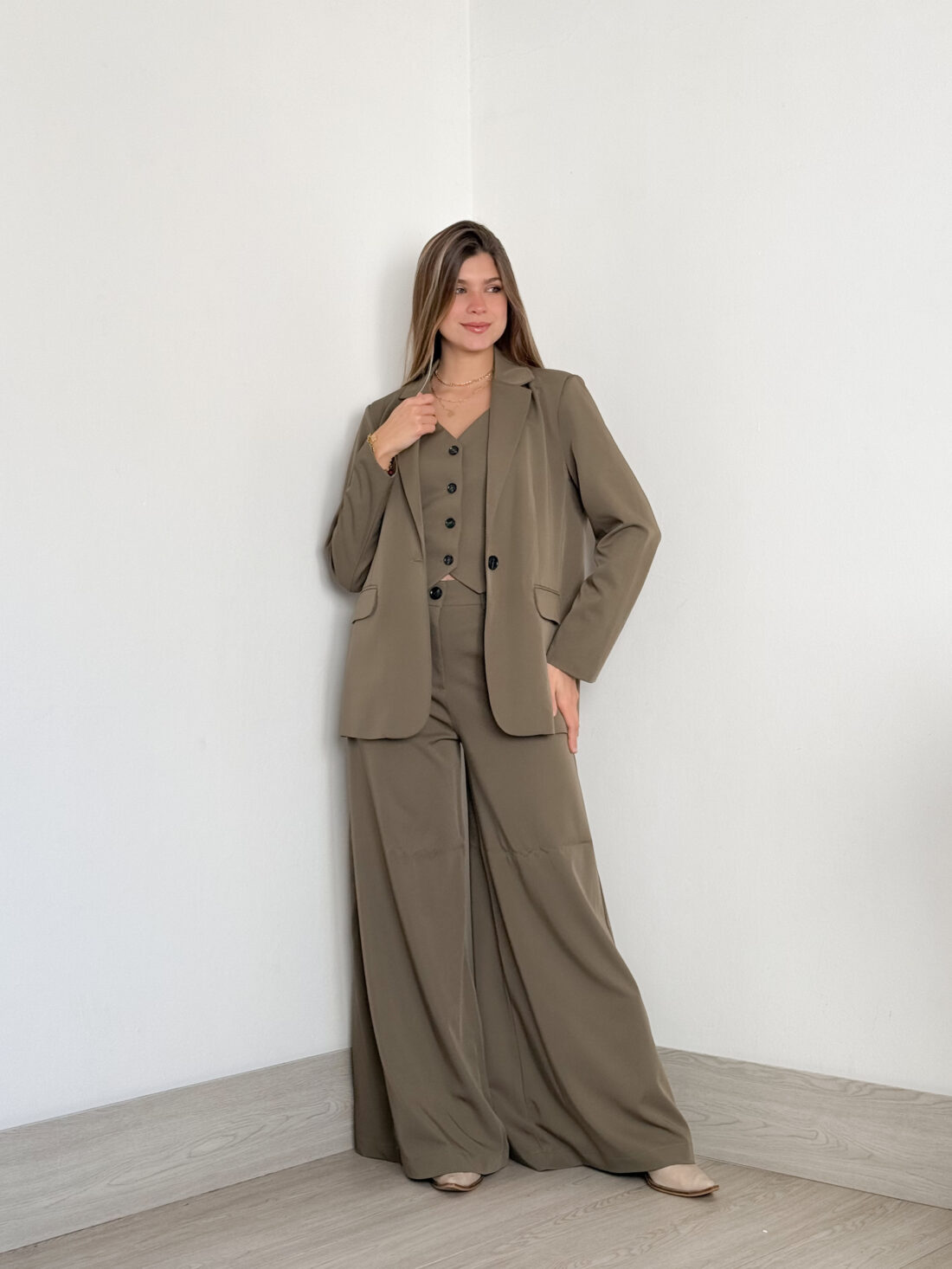 PANTALON KENIA FALDA WAY